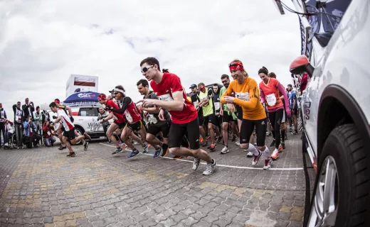 Grzegorz Urbańczyk polskim zwycięzcą Wings for Life World Run: „Miało być 5, było 50 km”. Pasjonująca walka o triumf na świecie [ZDJĘCIA, WIDEO] - 1